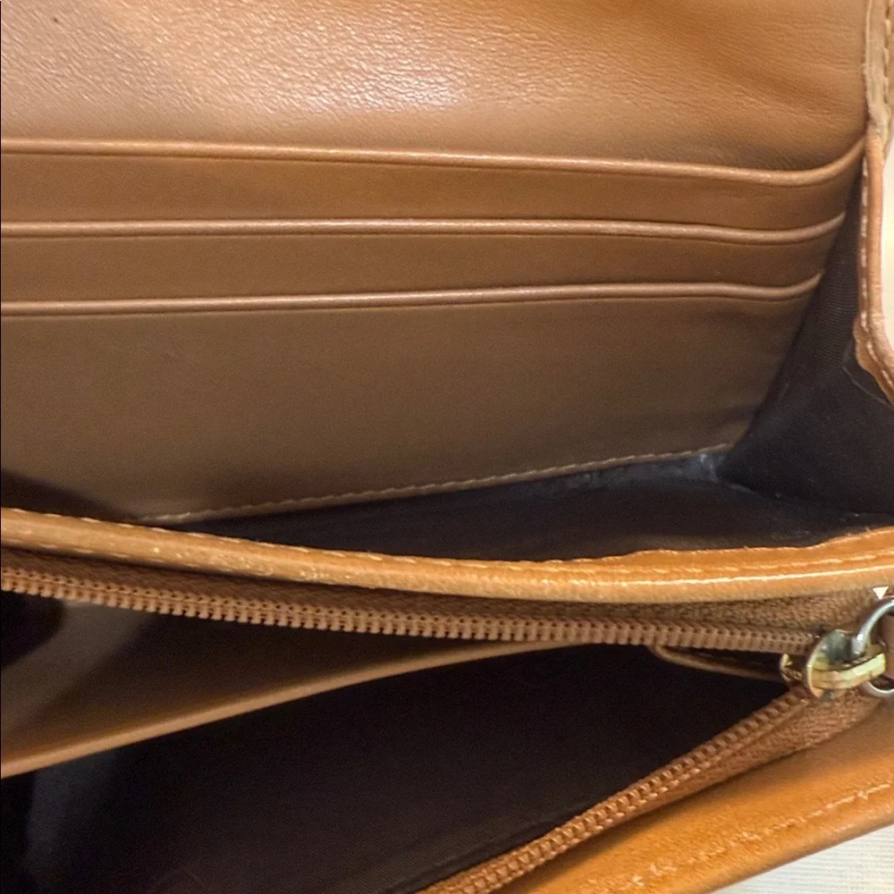 Coach Wallet and Dust Bag - Picture 3 of 9